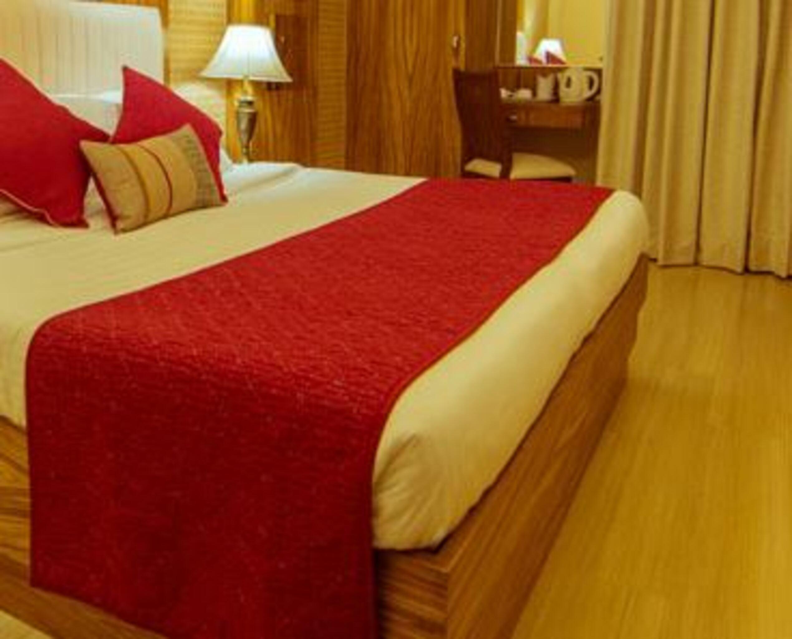 Clark International Hotel Delhi  Buitenkant foto