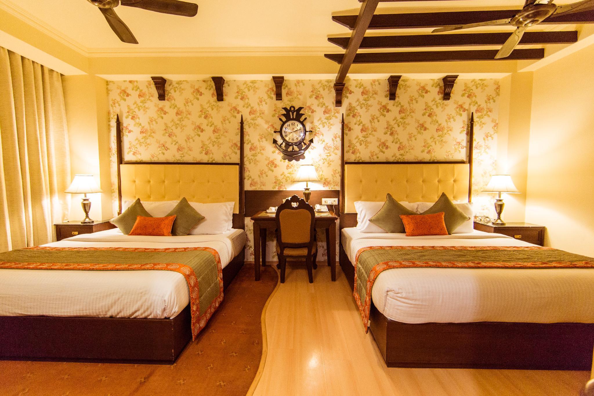 Clark International Hotel Delhi  Buitenkant foto